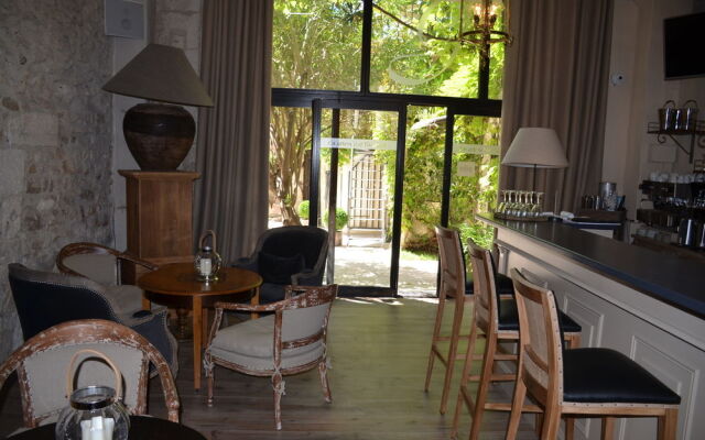 Gounod Hotel