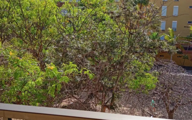 BLUE LOS CRISTIANOS by Homes2be