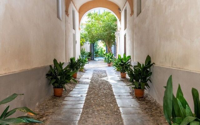 Palazzo De Gregorio Apartments