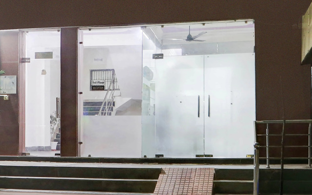 Super Townhouse Sector 4 Gurgaon