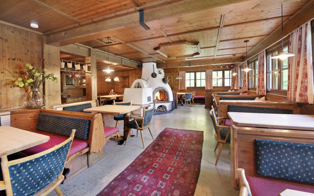 Alpenchalet Lacknerbrunn bis 35 P