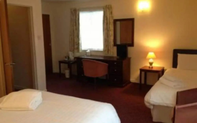 Lomond Hills Hotel