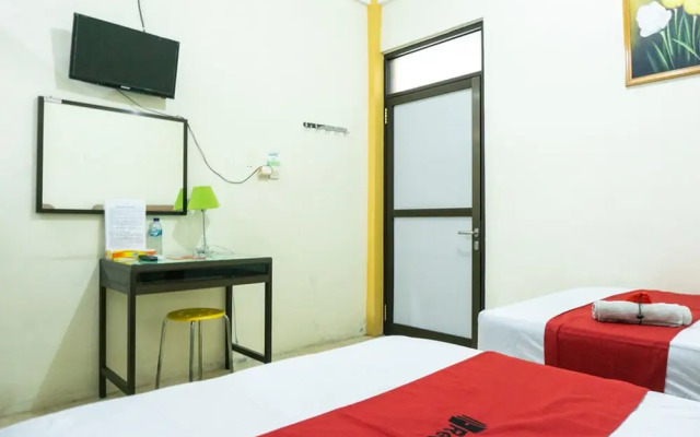 RedDoorz @ Gatot Subroto Ende