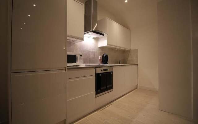 Exquisite 1 Bed Apartment near Heathrow