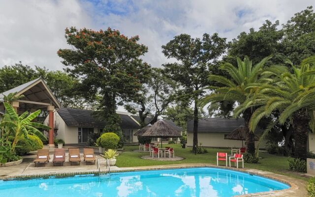 Protea Hotel by Marriott Zambezi River Lodge