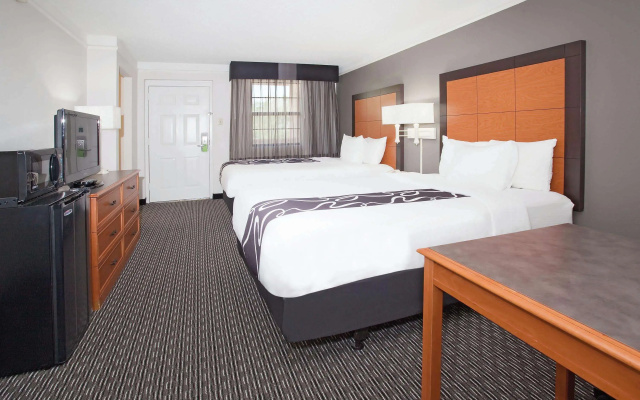 Travelodge by Wyndham Golden/Denver