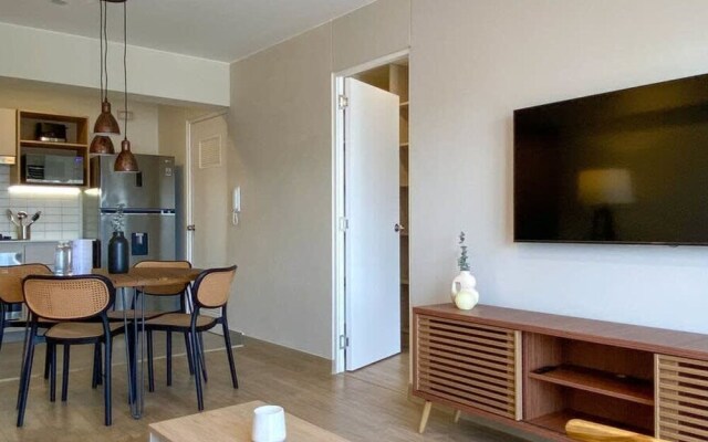 Awesome 2BR With Balcony in Miraflores