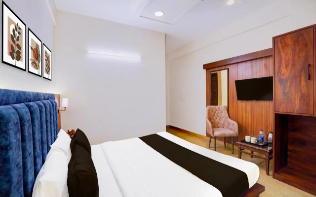 OYO Rooms Railway Station Raja Road 1