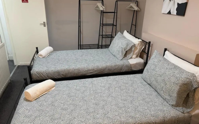Places to Stay in Newcastle Upon Tyne
