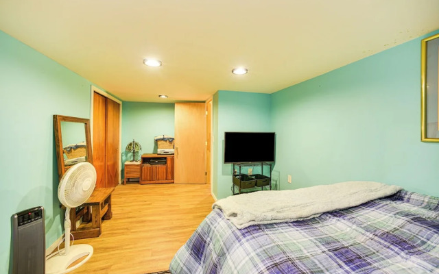 Cozy Ballston Spa Home w/ Fenced Yard!