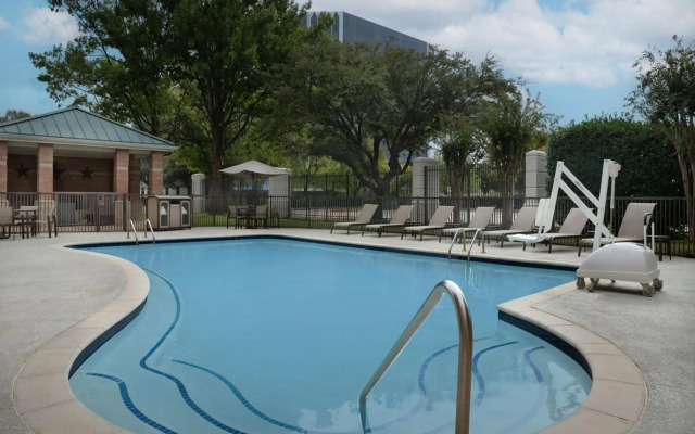 Courtyard by Marriott Dallas Addison/Quorum Drive