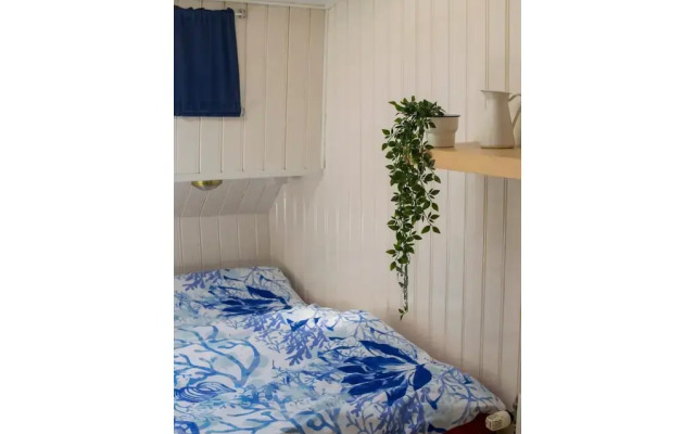 Boat apartment Rotterdam Hoop