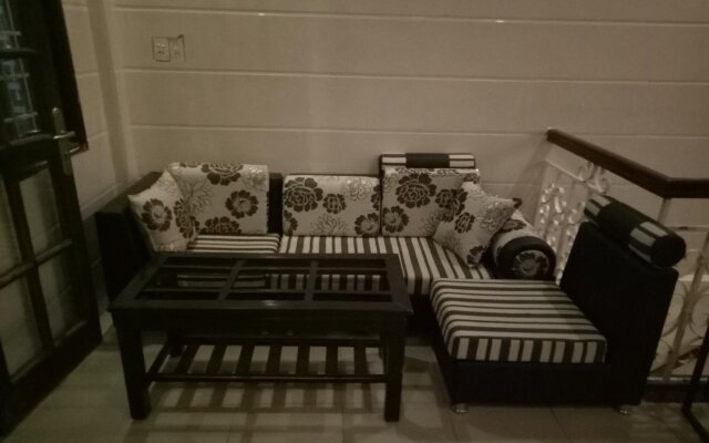 Hue Family Boutique Homestay