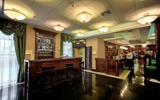 7 Days City Hotel