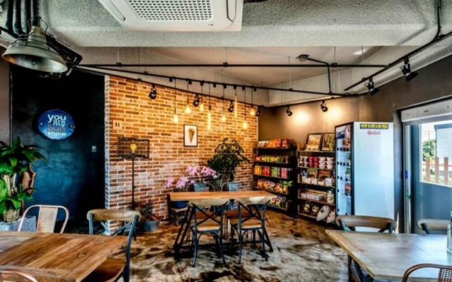Seogwipo Moira Spa Pension