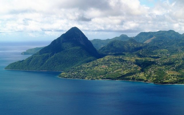 Tet Rouge Resort St. Lucia