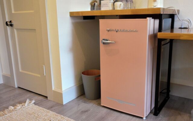 The Dixie Motel Brenham