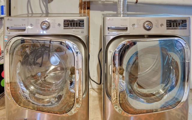 Pet-friendly Southampton Paradise With Pool!