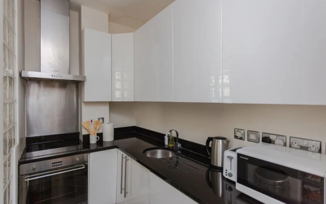 Central 1 Bedroom Flat Near Buckingham Palace