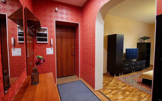 Апартаменты на проспекте Октябрьский 15