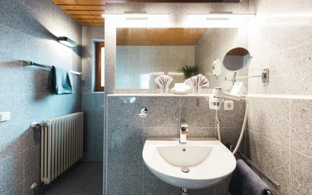 Hotel Bräutigams Weinstuben