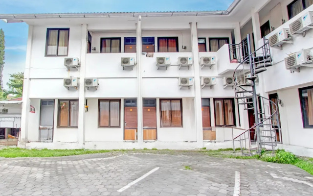 OYO 94756 23 Residence