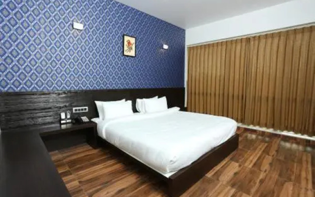 Silver Leaf By OYO Rooms