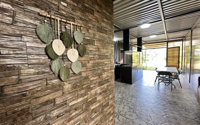 Almendros Eco-Villas