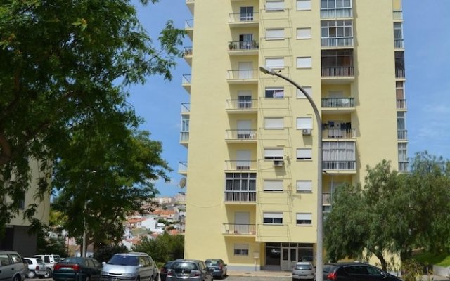 Apartment With one Bedroom in Setúbal, With Wifi - 3 km From the Beach