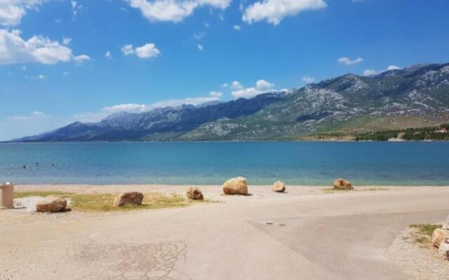 Holiday house Rončević 50 m from sea A1