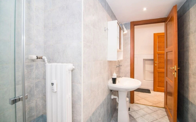 Parco del Valentino Cozy Apartment