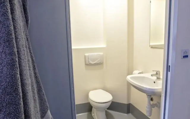Belmont Apartments and Rooms