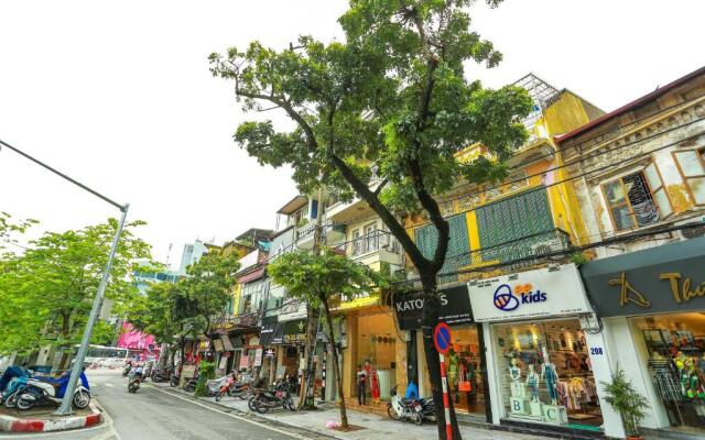 Wild Lotus Hotel & Travel 2