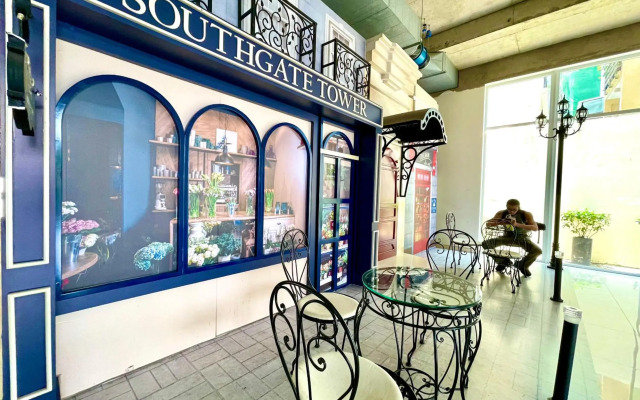 TOKYO 86 PENTHOUSE - Rooftop Garden Central City