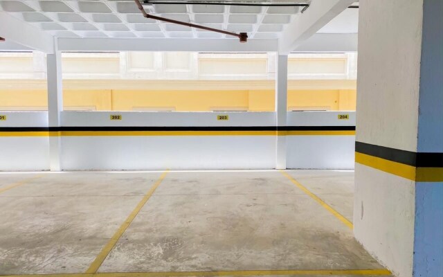 Apartamento Arejado com Localização Estratégica e Varandão - 203