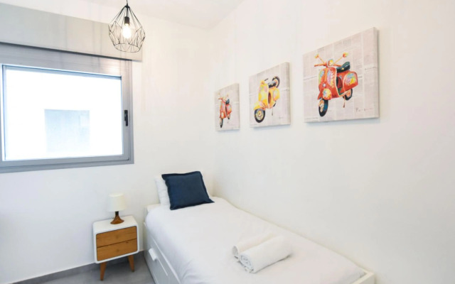 Pleasant 3BR in Carmelit 9 by HolyGuest