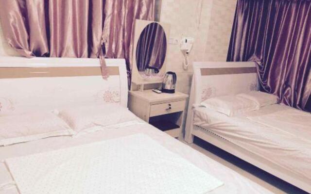 Huayuan New Village Family Apartment