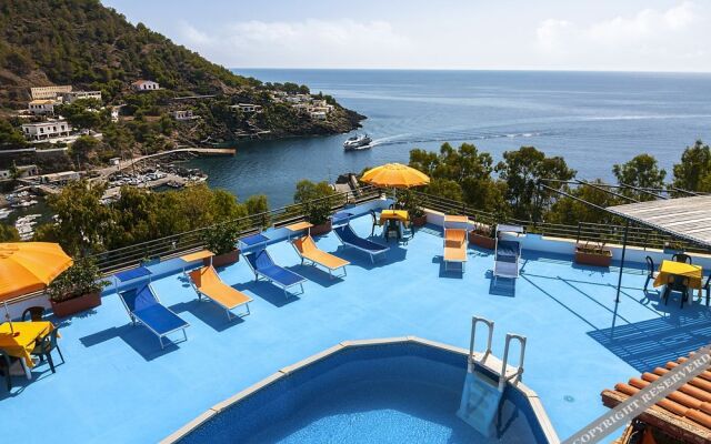 Le Terrazze Sul Mare Studio Apartments