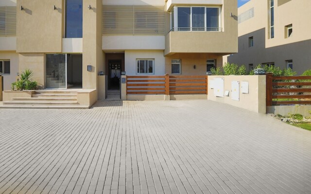 Prime Select The Crown