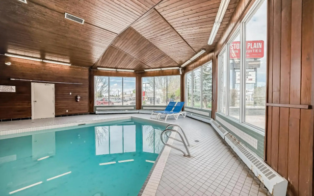 Stony Plain Inn and Suites