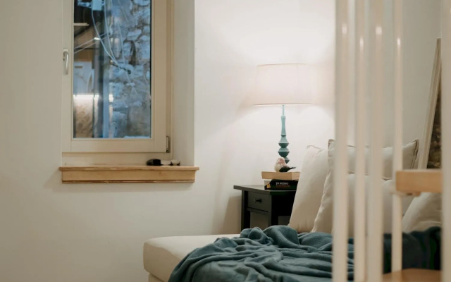 Lenko Bianco Studio by Estia