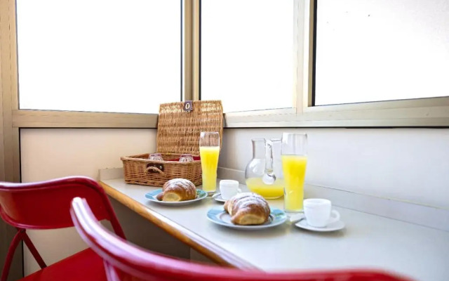 Una Terrazza nel Sole Appartamento di tre camere e terrazza