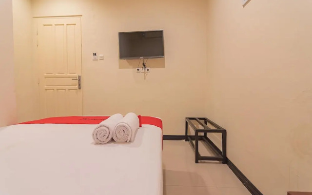 D'soedoet by RedDoorz