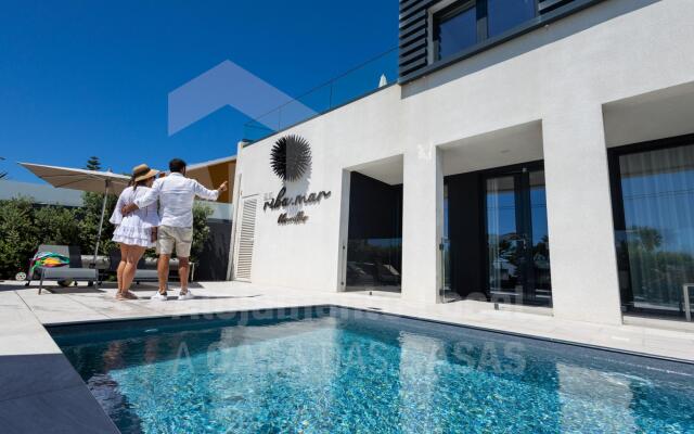 Riba mar Bluevillas 2 by Acasadascasas