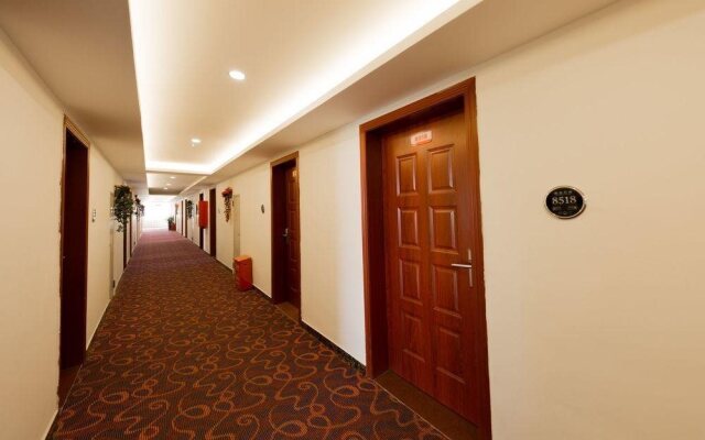 OYO 8009 Pengxin Hotel