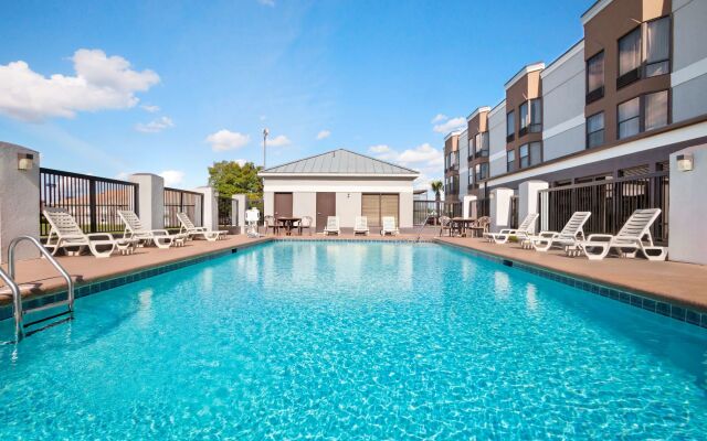 Spark by Hilton Florence North I-95, SC