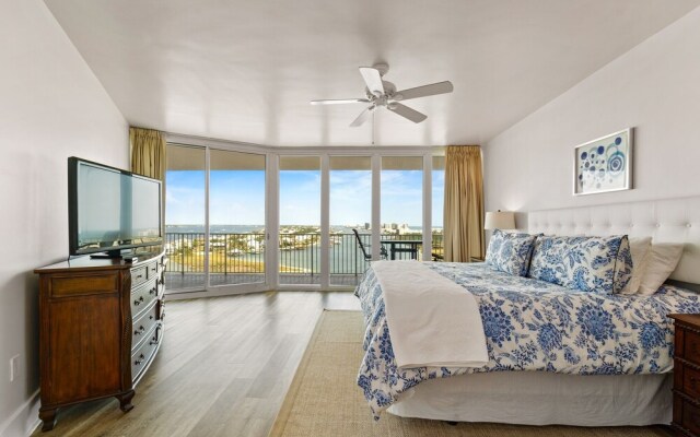 Crd1008 2 Bedroom Condo