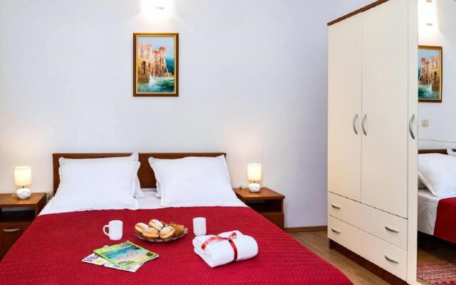 Mari - 250 m From sea - A1