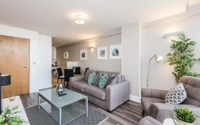 Host Apartments Standish Street Place