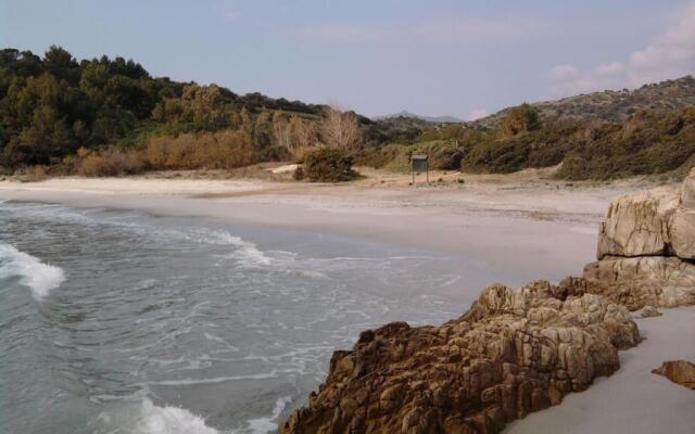 Villasimius villetta a 300 mt dalla spiaggia